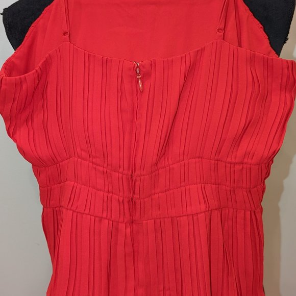 BEBE Spagetti Strap Red Chiffon Pleated Top 0 - Picture 3 of 3
